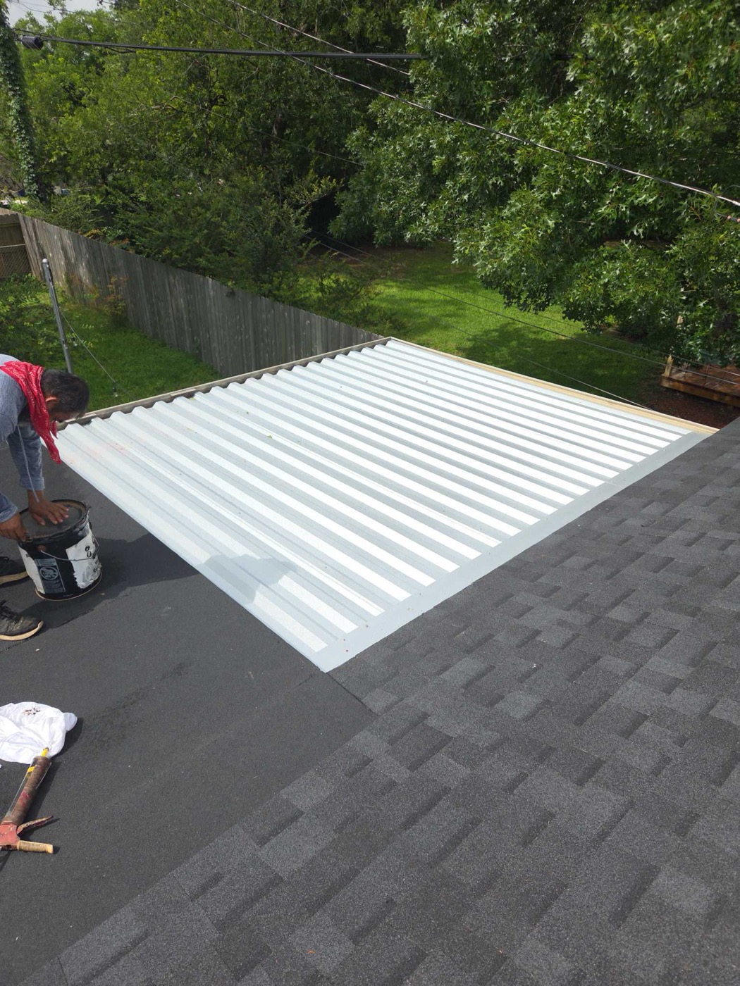 Fresh 22-gauge G90 galvalume standing seam metal roof installed by Austin Area Roofers on a recent Central Texas project